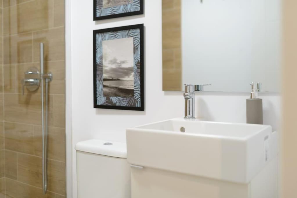 Estudio En Playa De Las Canteras Лас Палмас де Гран Канария Екстериор снимка