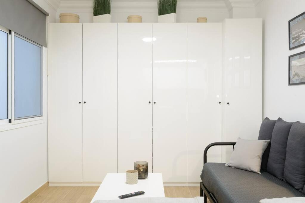 Estudio En Playa De Las Canteras Лас Палмас де Гран Канария Екстериор снимка